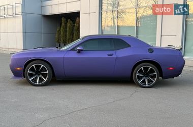 Купе Dodge Challenger 2017 в Киеве