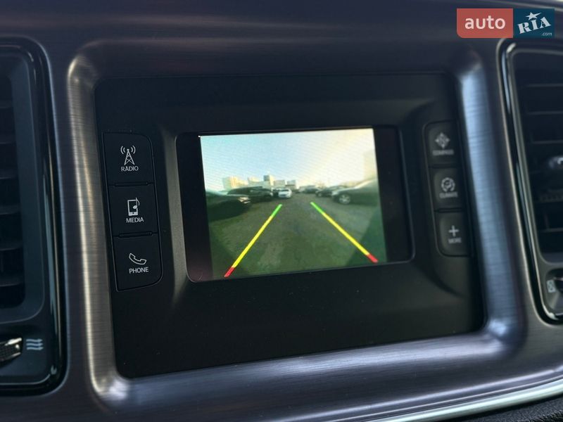 Купе Dodge Challenger 2017 в Киеве фото 22 Купе Dodge Challenger 2017 в Киеве