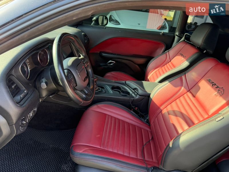 Купе Dodge Challenger 2017 в Ивано-Франковске