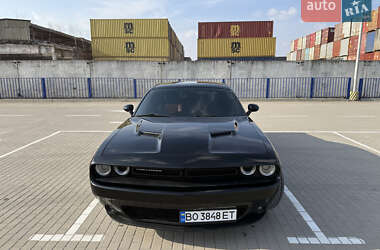 Купе Dodge Challenger 2019 в Тернополі