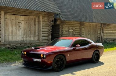 Купе Dodge Challenger 2019 в Львові