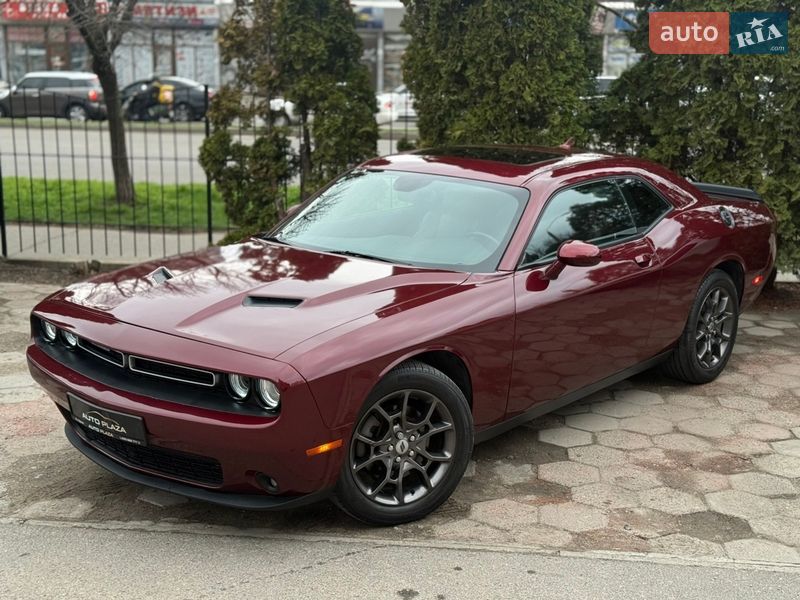 Купе Dodge Challenger 2018 в Одессе