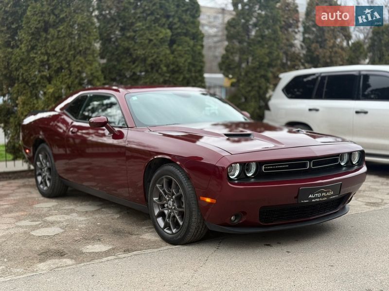Купе Dodge Challenger 2018 в Одессе