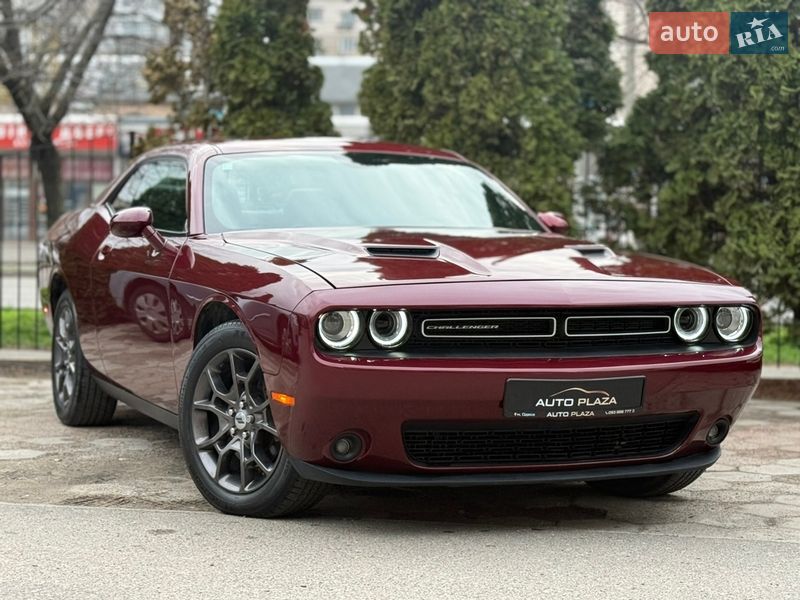 Купе Dodge Challenger 2018 в Одессе