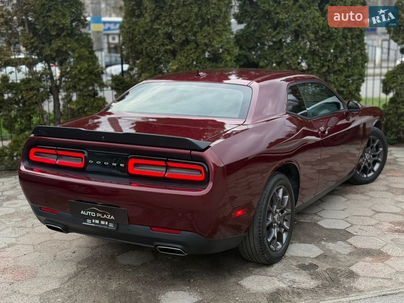 Купе Dodge Challenger 2018 в Одессе