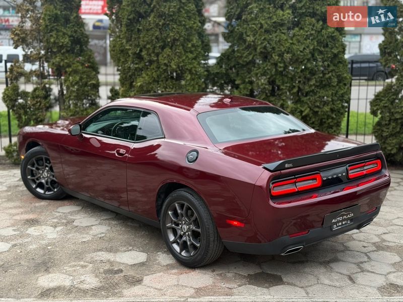 Купе Dodge Challenger 2018 в Одессе