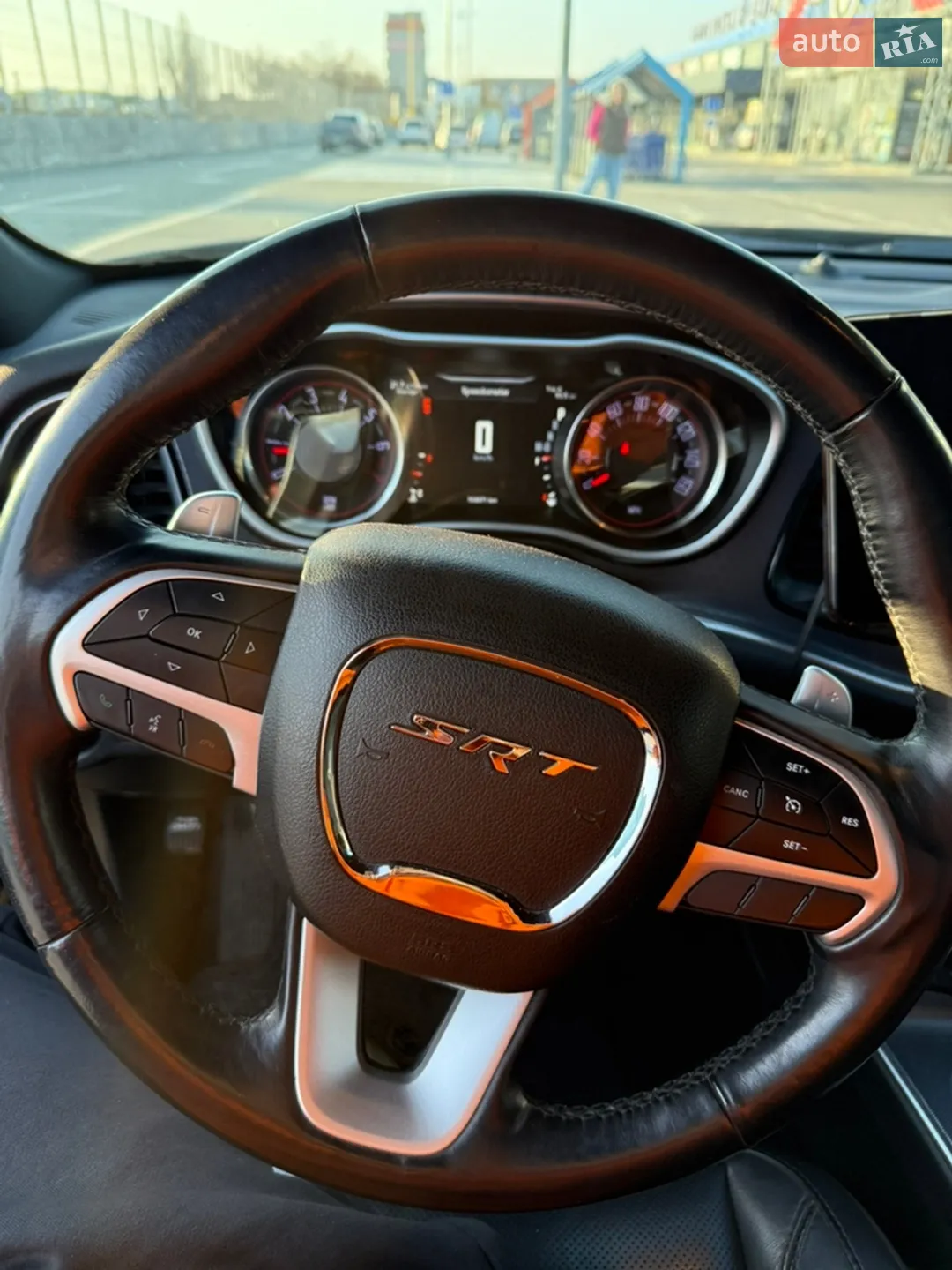 2017 Dodge Challenger - мініатюра 10