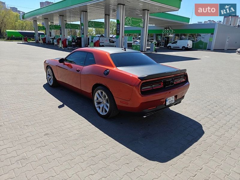 Купе Dodge Challenger 2020 в Киеве