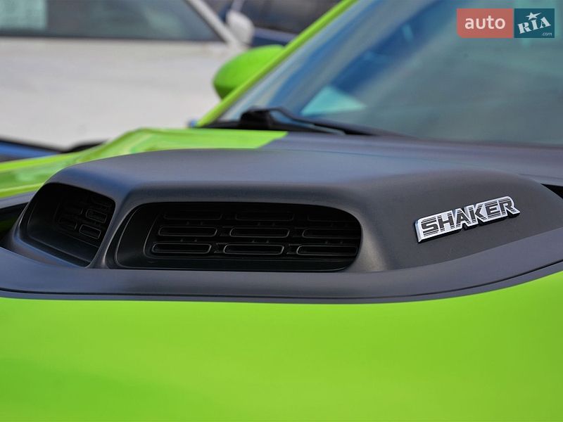 Купе Dodge Challenger 2015 в Киеве