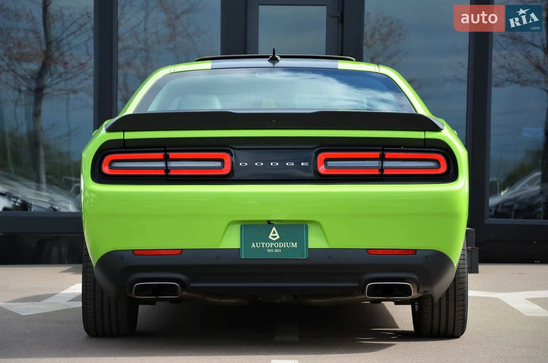 2015 Dodge Challenger - мініатюра 18