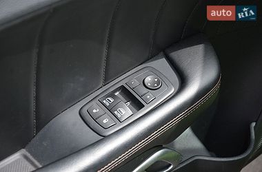 Купе Dodge Challenger 2015 в Киеве