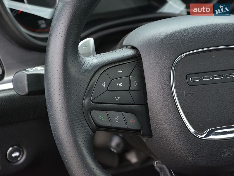 Купе Dodge Challenger 2015 в Киеве