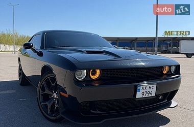 Купе Dodge Challenger 2018 в Харкові