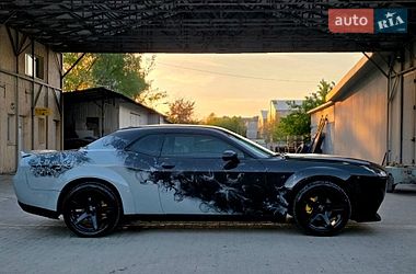 Купе Dodge Challenger 2023 в Черновцах