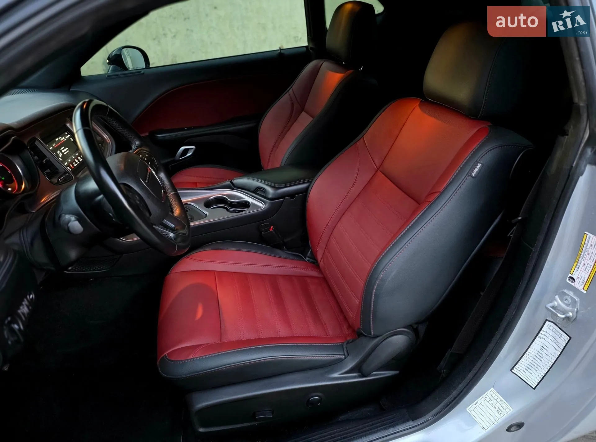 2023 Dodge Challenger - мініатюра 20