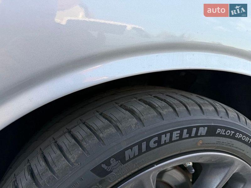 Купе Dodge Challenger 2020 в Киеве