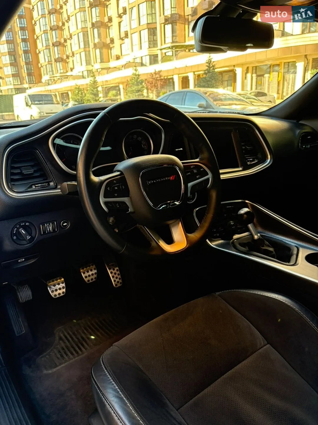 2016 Dodge Challenger - мініатюра 11