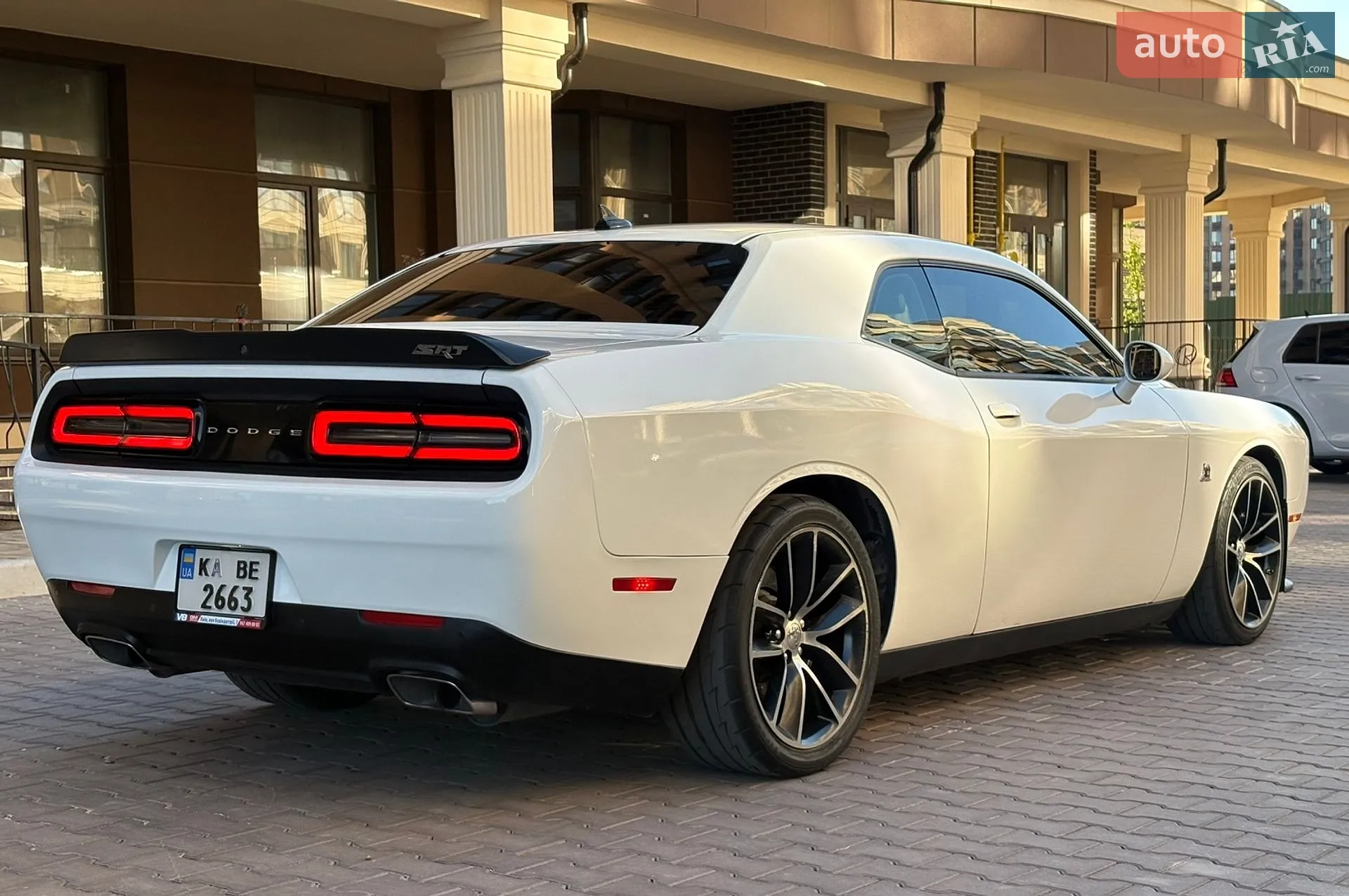2016 Dodge Challenger - мініатюра 21