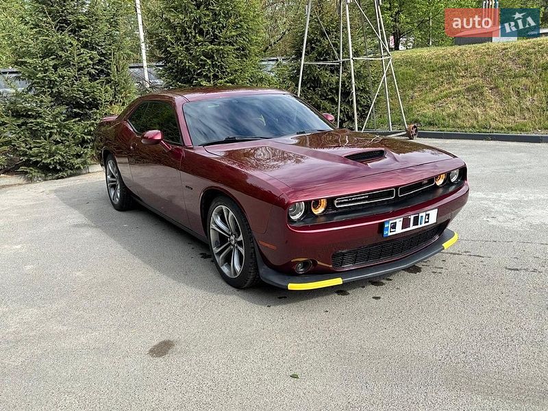 Купе Dodge Challenger 2021 в Львові