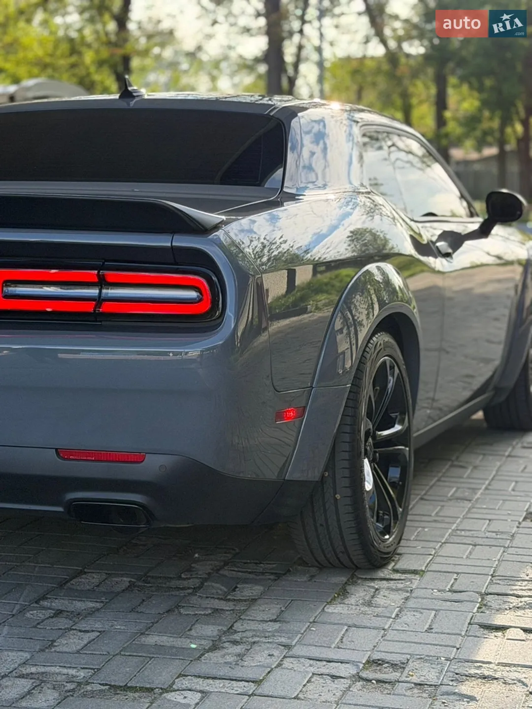 2016 Dodge Challenger - мініатюра 17