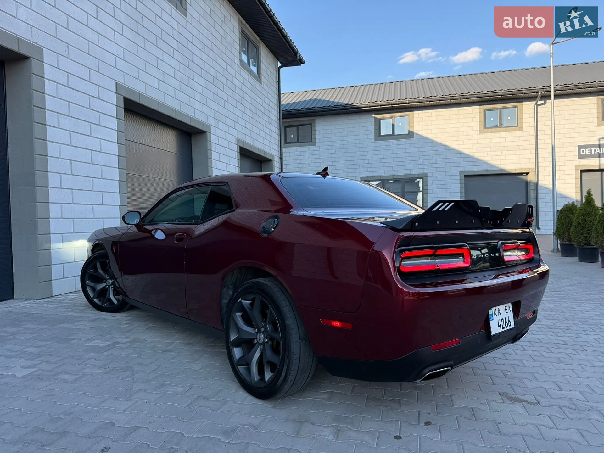 2017 Dodge Challenger - мініатюра 29
