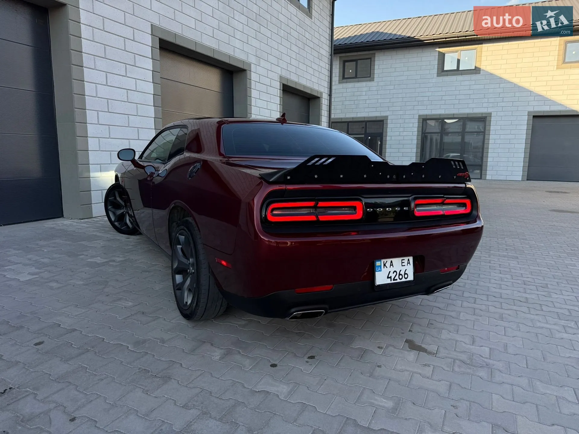 2017 Dodge Challenger - мініатюра 36