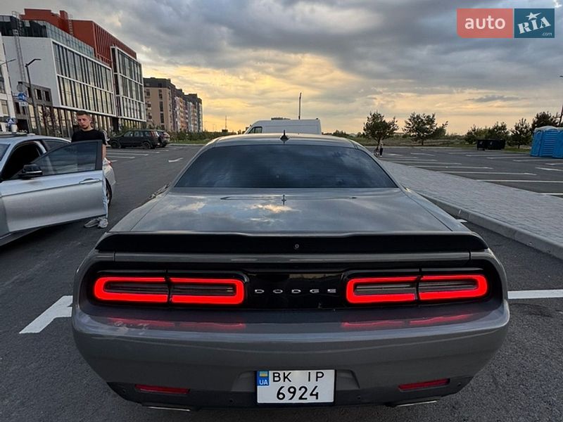 Купе Dodge Challenger 2018 в Рівному фото 8 Купе Dodge Challenger 2018 в Рівному