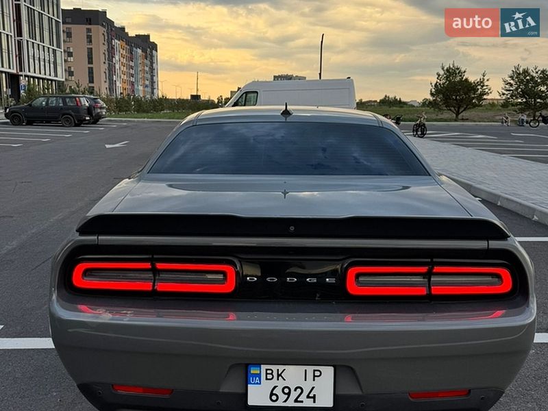 Купе Dodge Challenger 2018 в Рівному фото 11 Купе Dodge Challenger 2018 в Рівному
