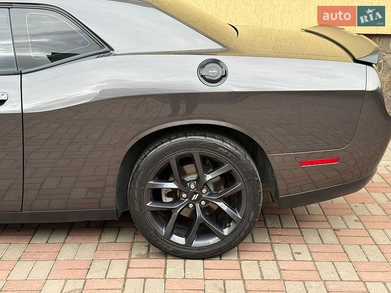 Купе Dodge Challenger 2019 в Калуші фото 36 Купе Dodge Challenger 2019 в Калуші