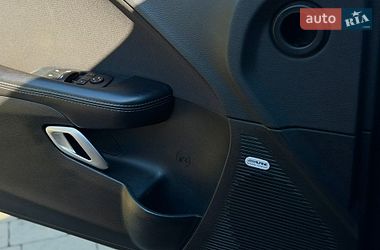 Купе Dodge Challenger 2018 в Чернівцях