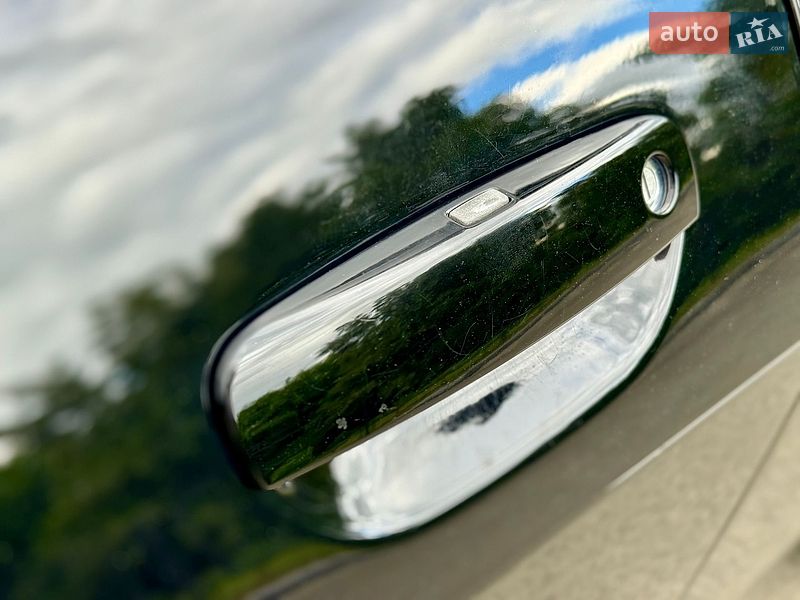 Купе Dodge Challenger 2016 в Киеве