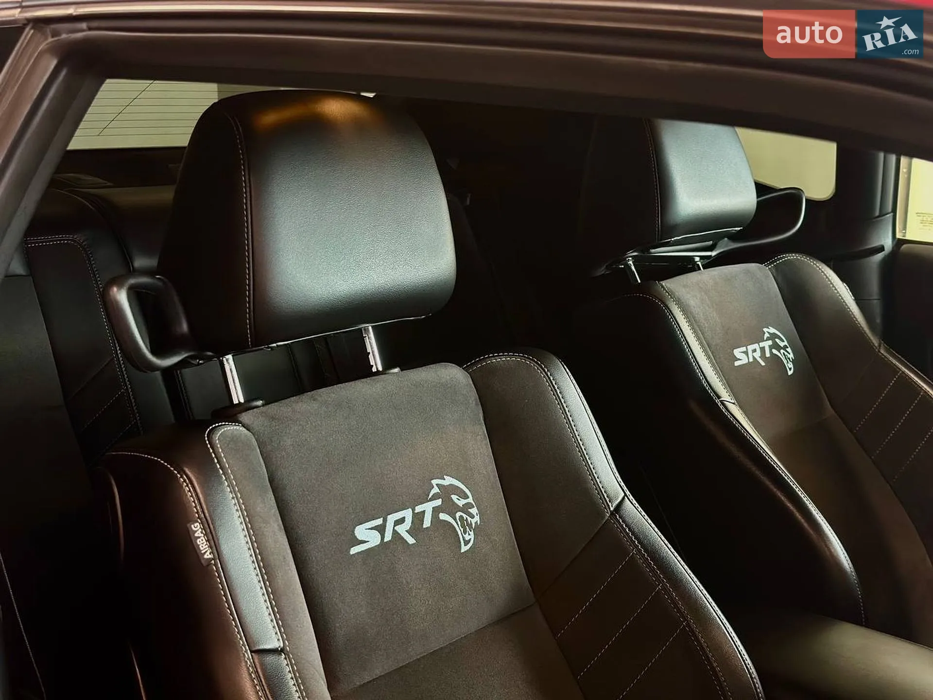 2016 Dodge Challenger - мініатюра 25