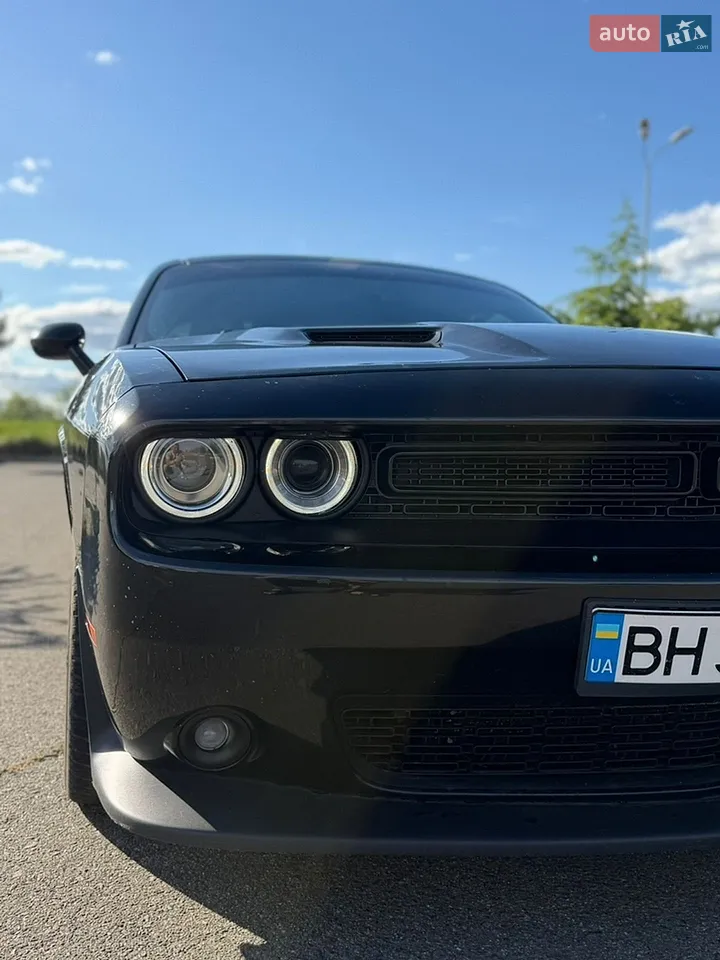 2016 Dodge Challenger - мініатюра 22