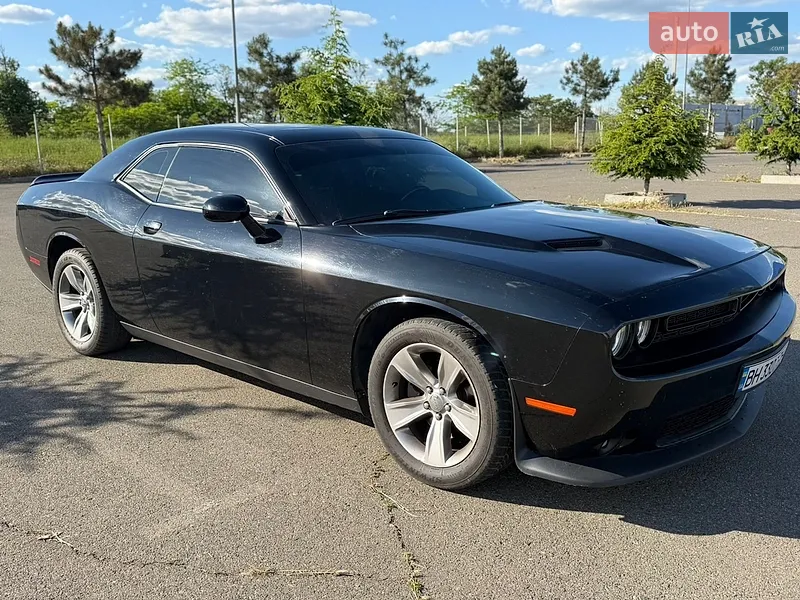 Dodge Challenger 2017 VIN 2C3CDZAG0HH605911 фото оголошення 4 з 45
