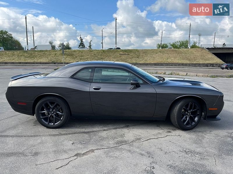 Купе Dodge Challenger 2023 в Житомире