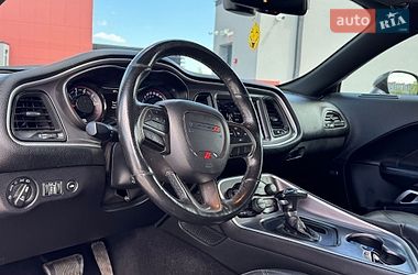 Купе Dodge Challenger 2019 в Львове