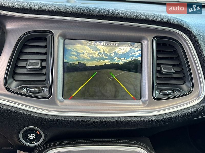 Купе Dodge Challenger 2019 в Львове