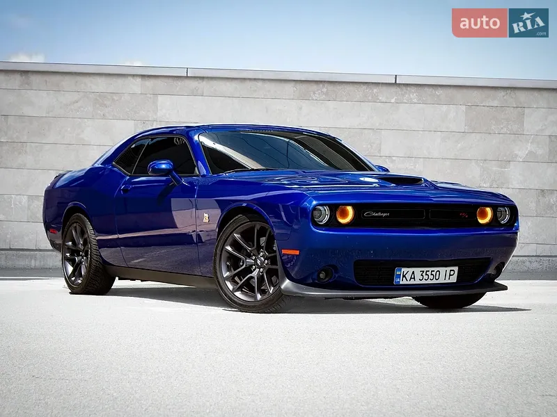 Dodge Challenger