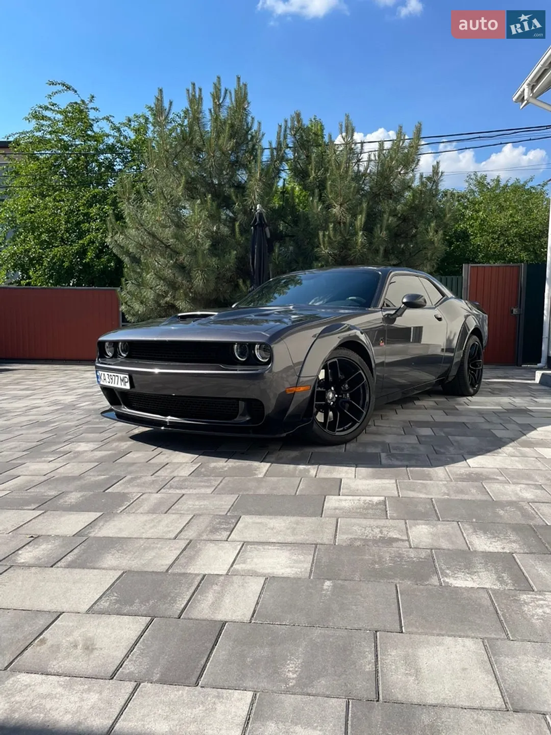 2020 Dodge Challenger - фото 1
