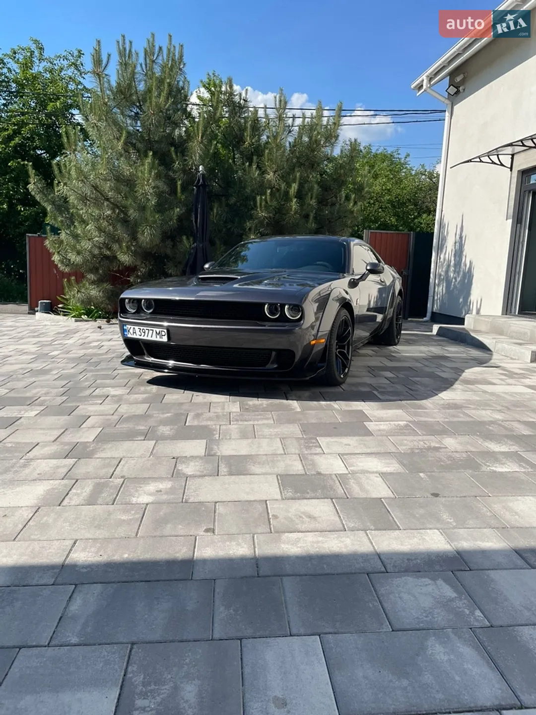 2020 Dodge Challenger - мініатюра 2