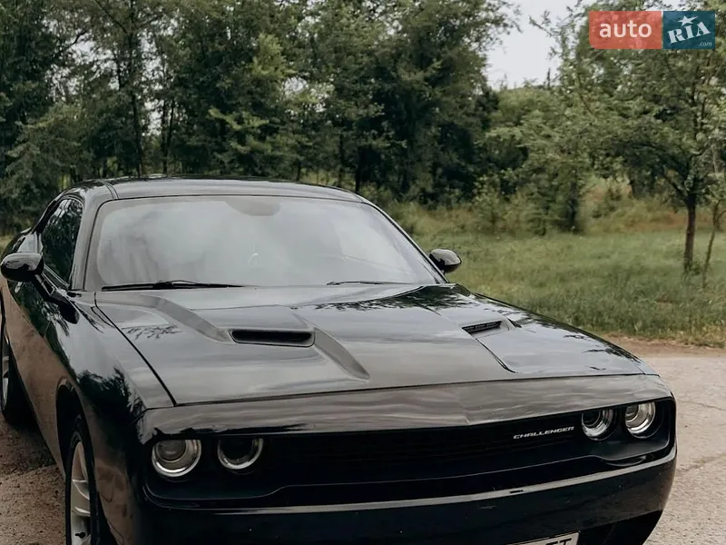 Dodge Challenger