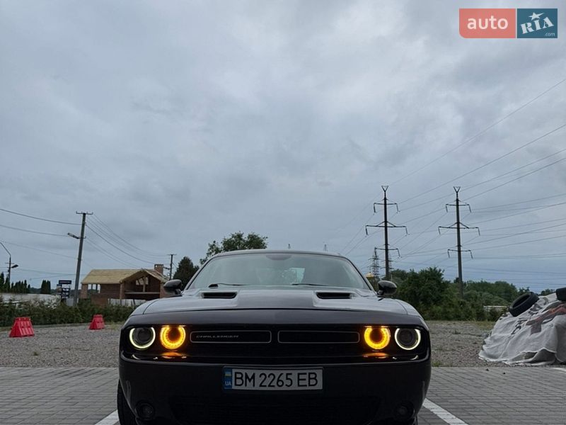 Купе Dodge Challenger 2017 в Львові фото 5 Купе Dodge Challenger 2017 в Львові