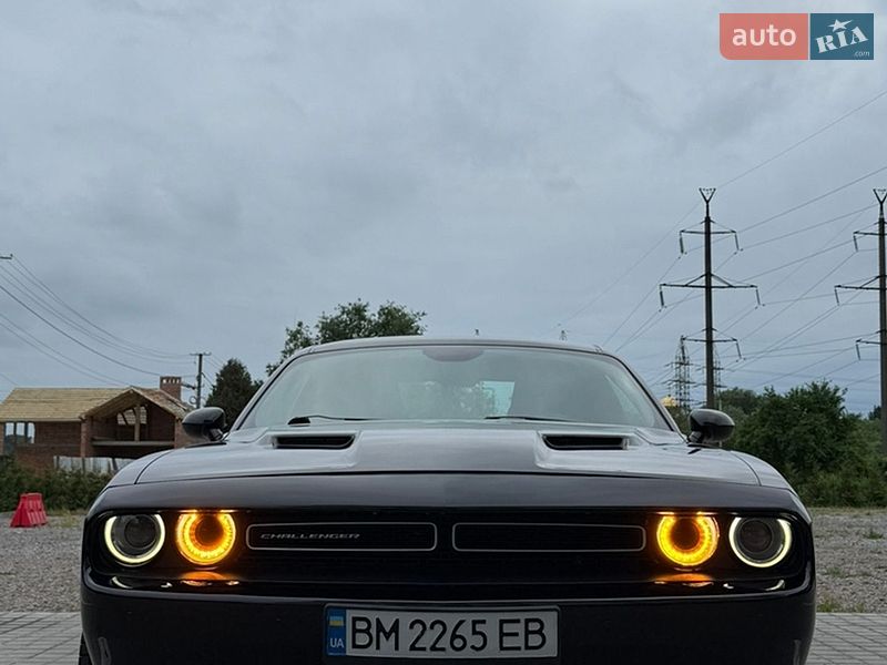 Купе Dodge Challenger 2017 в Львові фото 6 Купе Dodge Challenger 2017 в Львові