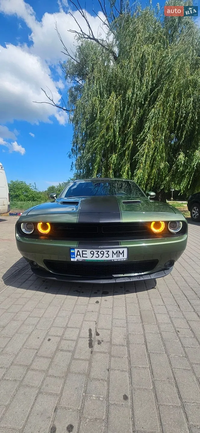 2018 Dodge Challenger - мініатюра 3