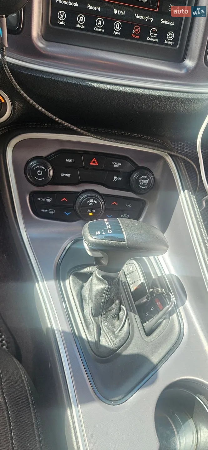 2018 Dodge Challenger - мініатюра 18