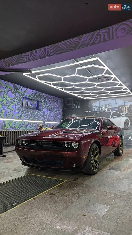 2018 Dodge Challenger - мініатюра 41