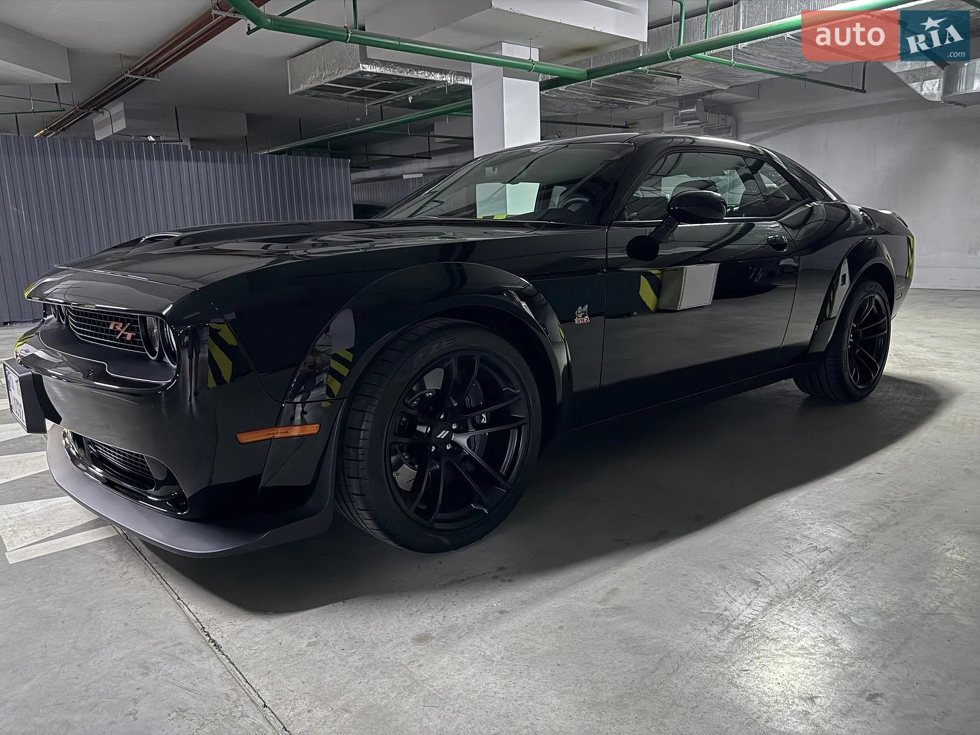 2023 Dodge Challenger - фото 1