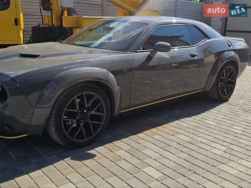 Dodge Challenger 2018 VIN 2C3CDZAG3JH241750 фото оголошення 2 з 50