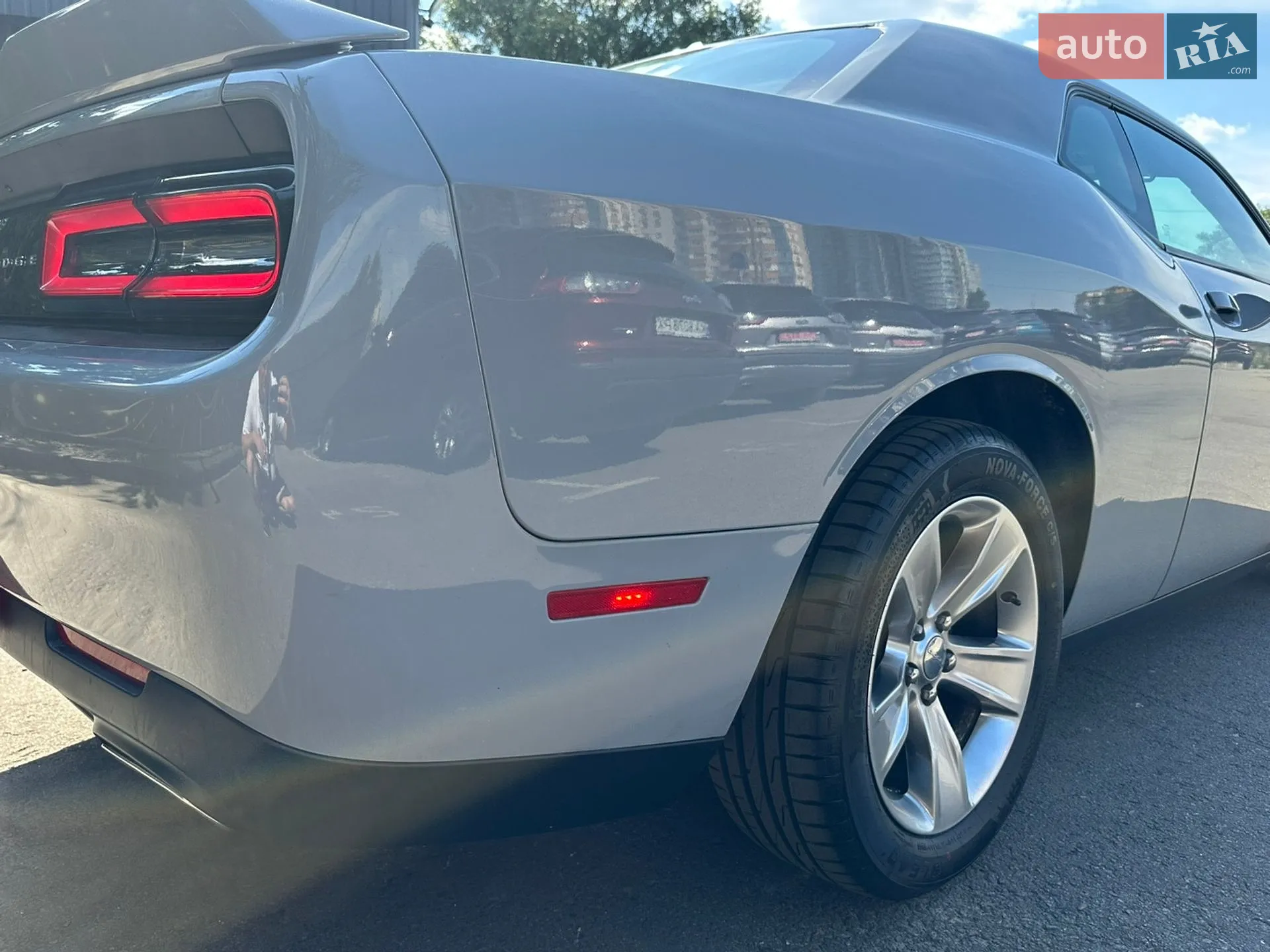 2021 Dodge Challenger - мініатюра 19