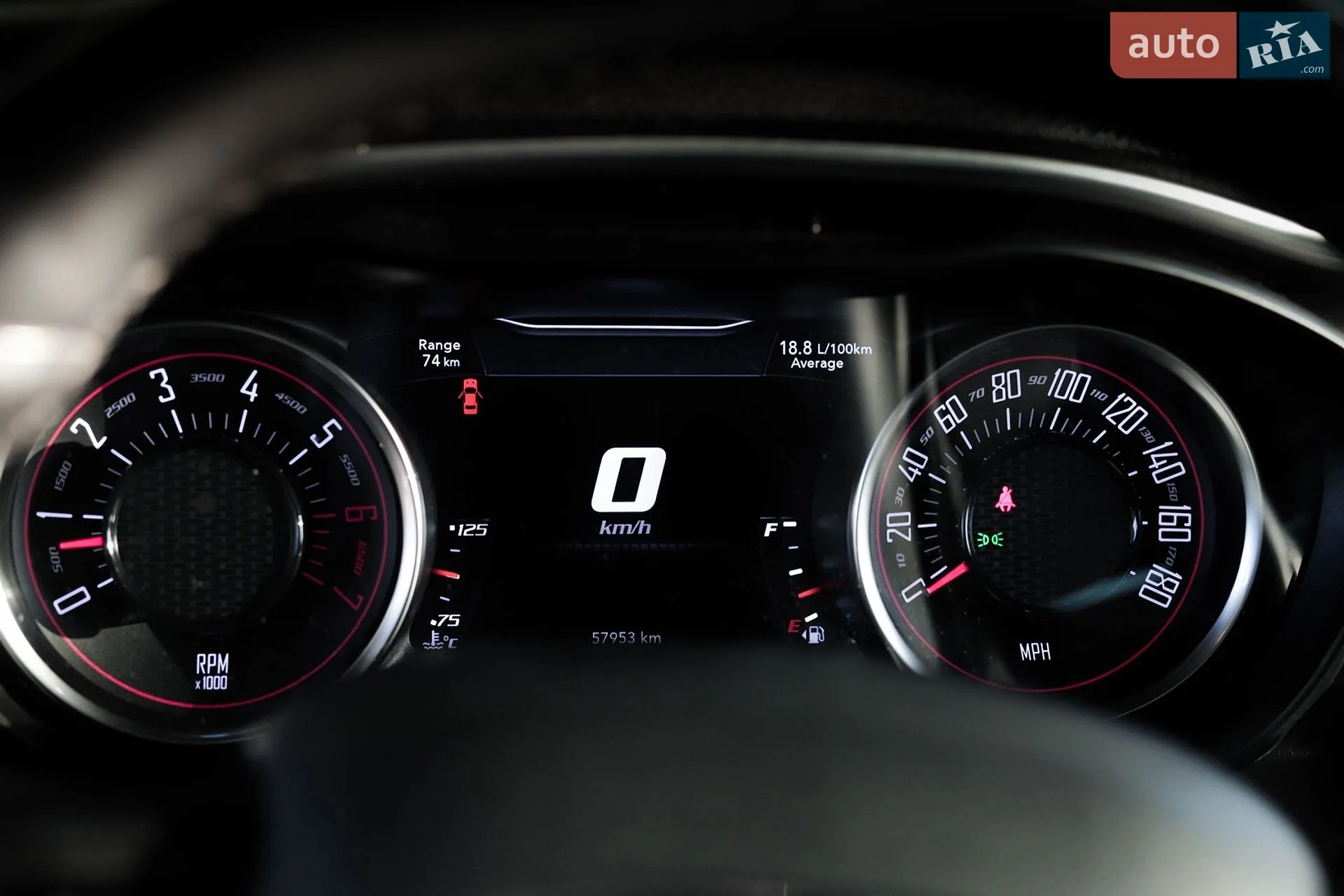 2021 Dodge Challenger - мініатюра 12